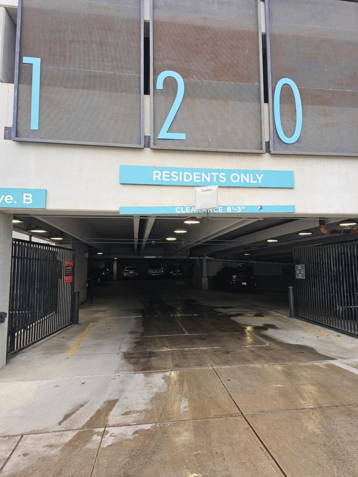 Beautiful Condo On Riverwalk W King Ste Free Parking Pet Friendly Centrally Located On The Riverwalk San Antonio Esterno foto