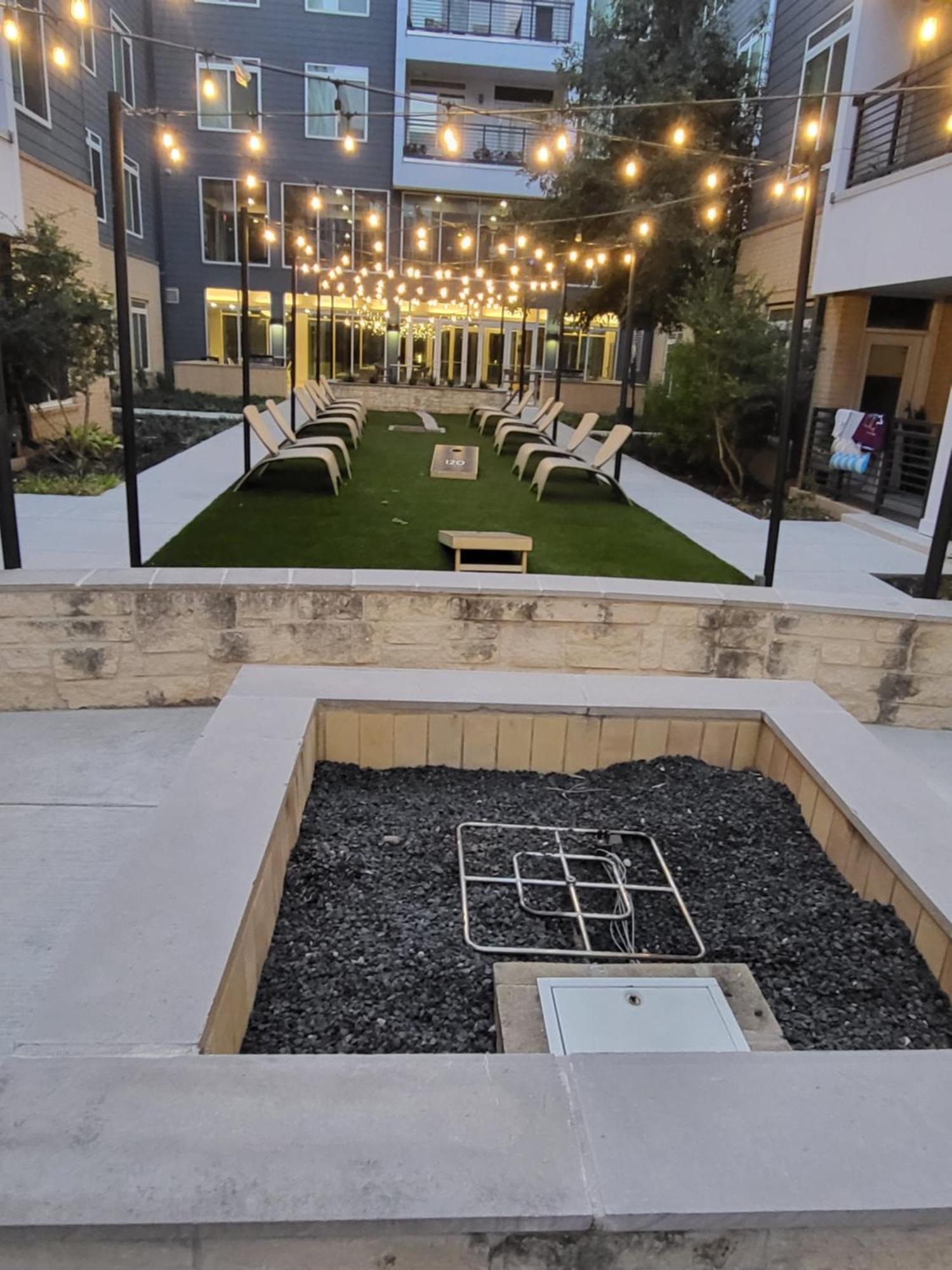 Beautiful Condo On Riverwalk W King Ste Free Parking Pet Friendly Centrally Located On The Riverwalk San Antonio Esterno foto